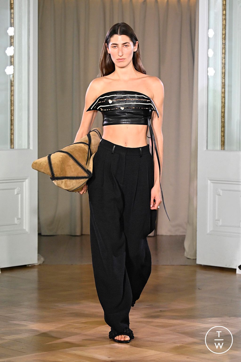 Fashion Week London Spring/Summer 2026 look 7 from the Nanushka collection womenswear