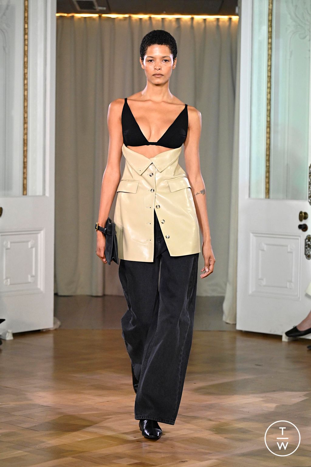 Fashion Week London Spring/Summer 2026 look 24 from the Nanushka collection womenswear