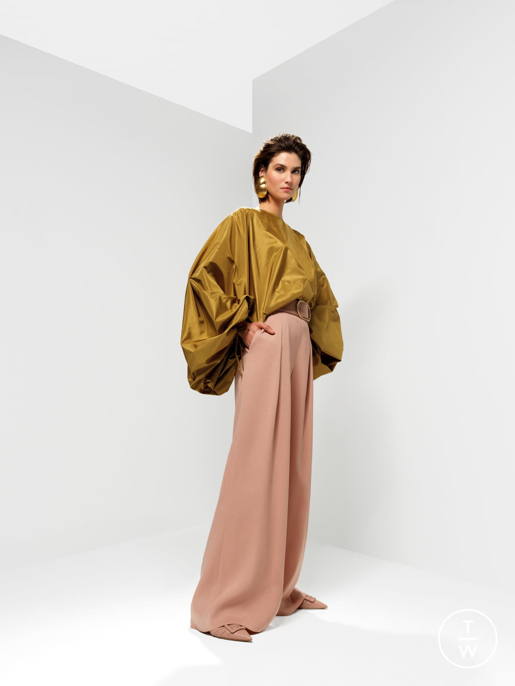 Fashion Week Paris Spring/Summer 2021 look 8 from the Natan collection couture