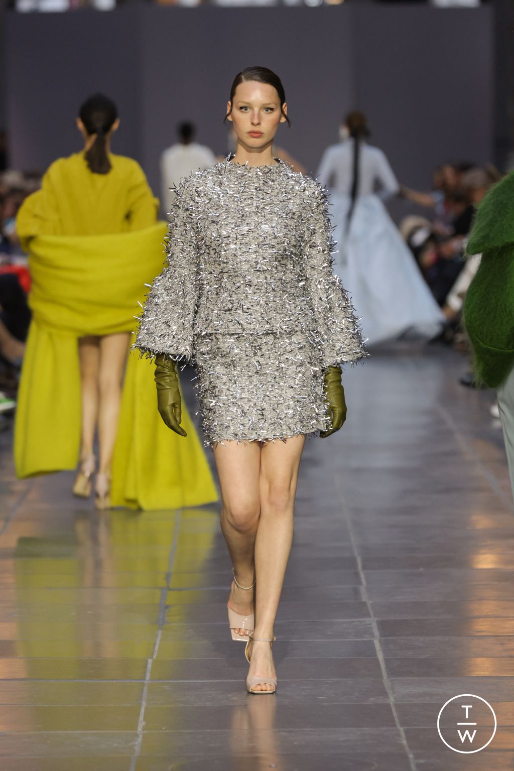 Fashion Week Paris Fall/Winter 2024 look 31 from the Natan collection 高级定制