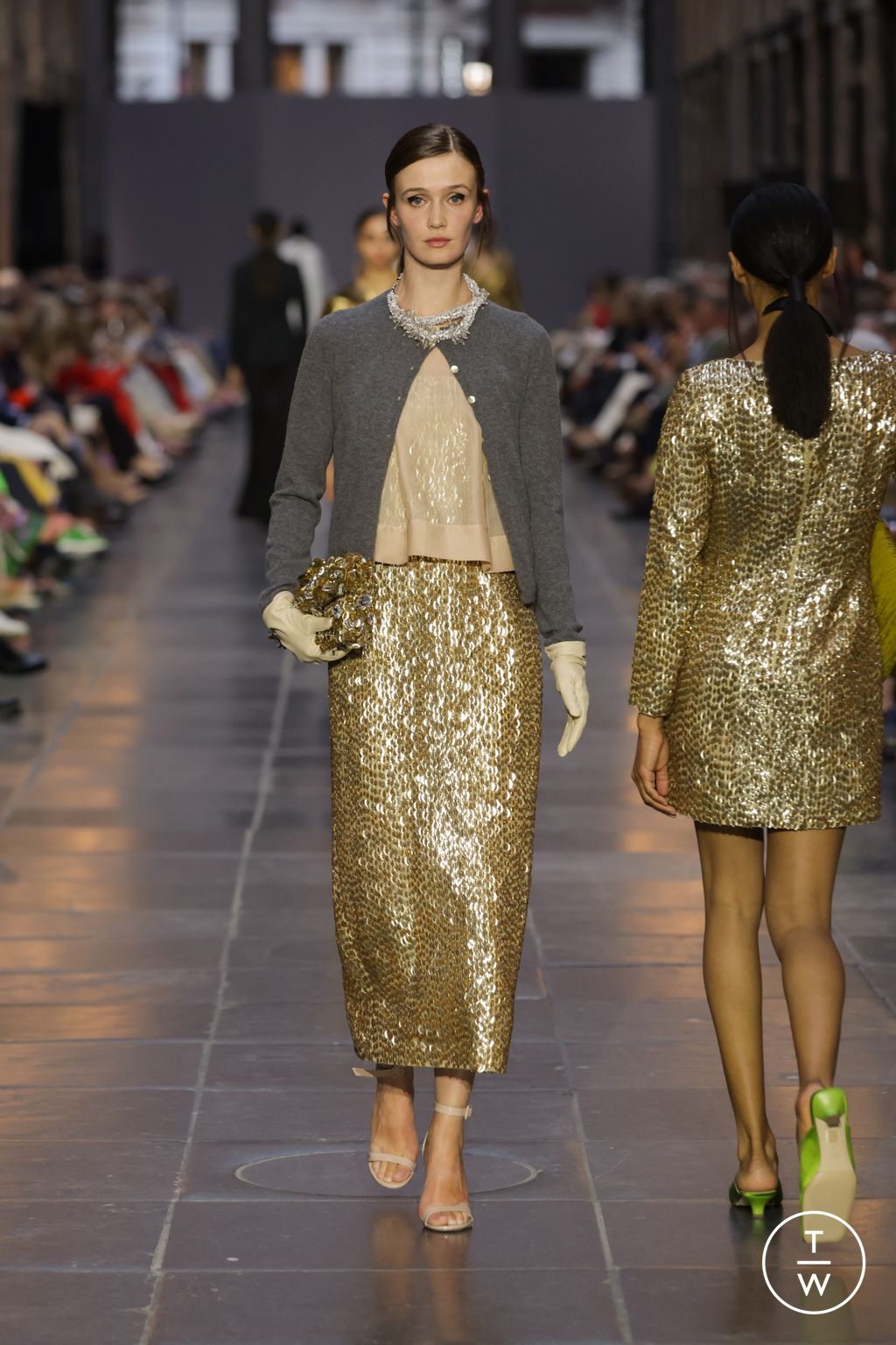 Fashion Week Paris Fall/Winter 2024 look 41 de la collection Natan couture