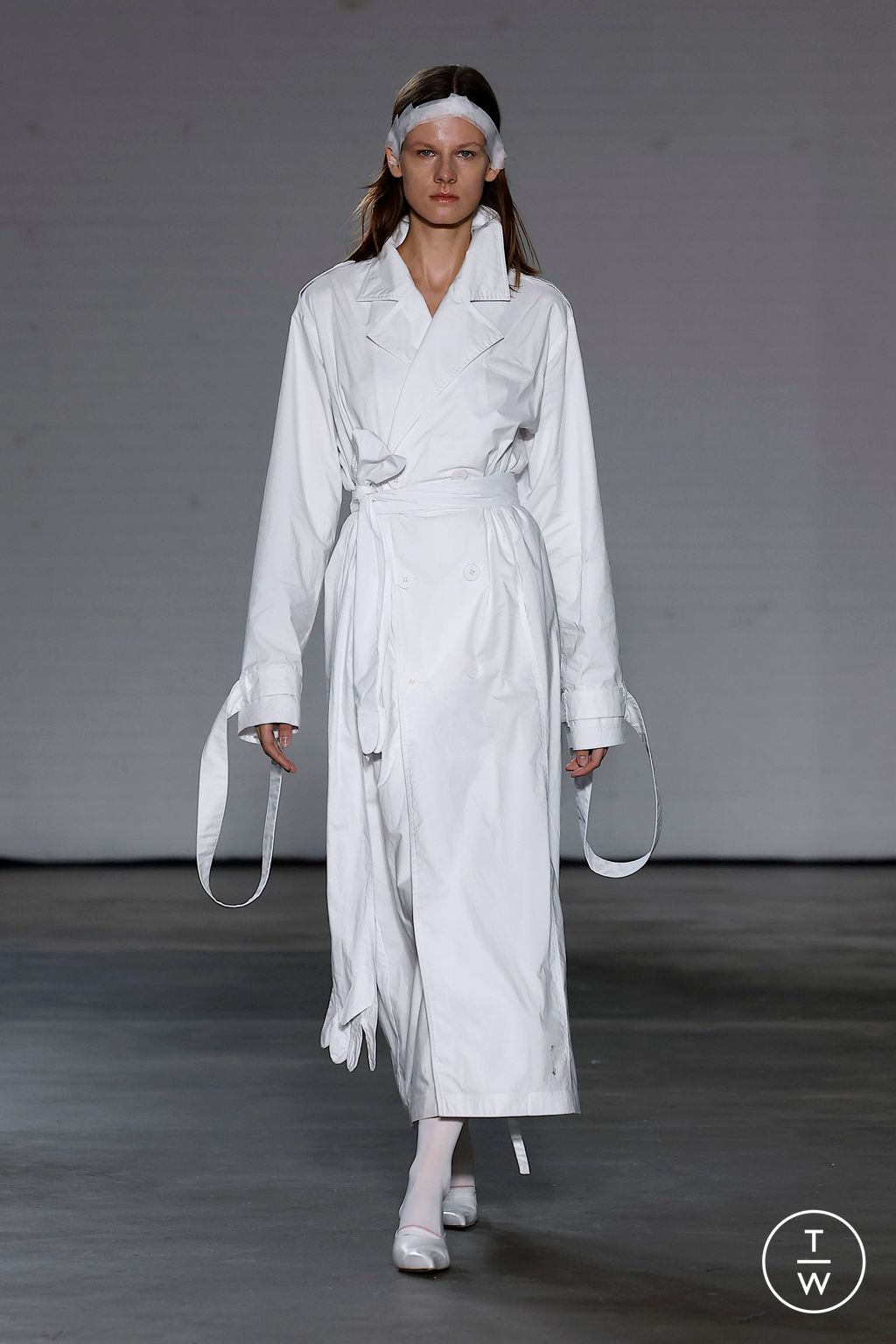 Fashion Week London Spring/Summer 2025 look 3 from the Natasha Zinko collection womenswear