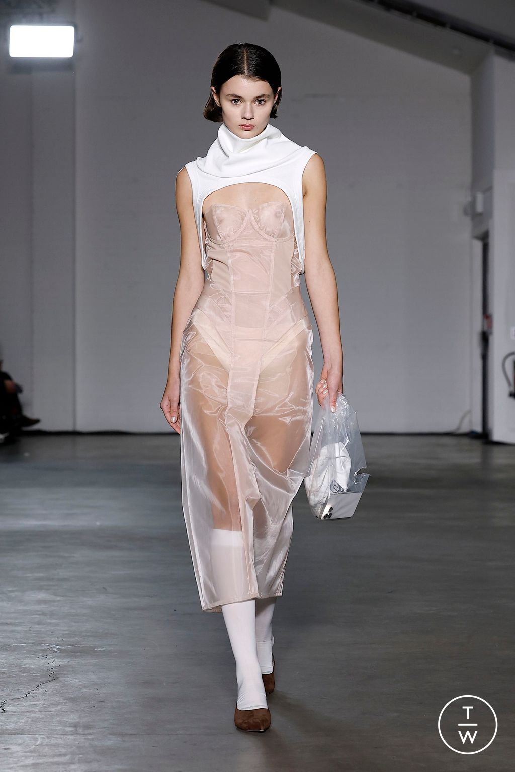 Fashion Week London Spring/Summer 2025 look 9 from the Natasha Zinko collection womenswear