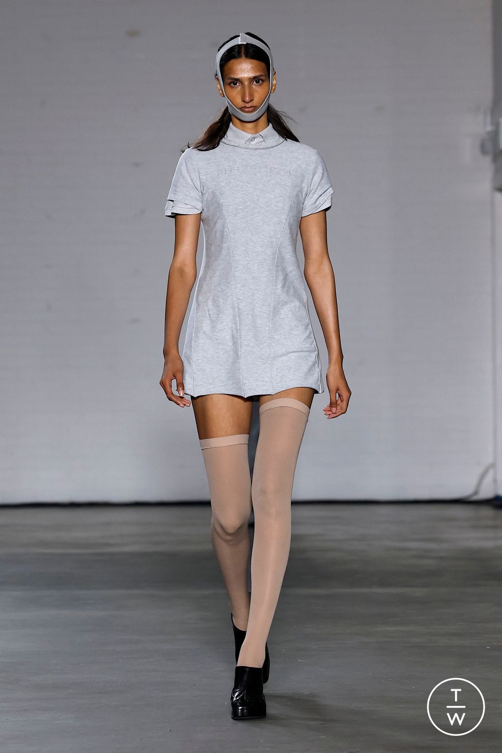 Fashion Week London Spring/Summer 2025 look 17 from the Natasha Zinko collection womenswear