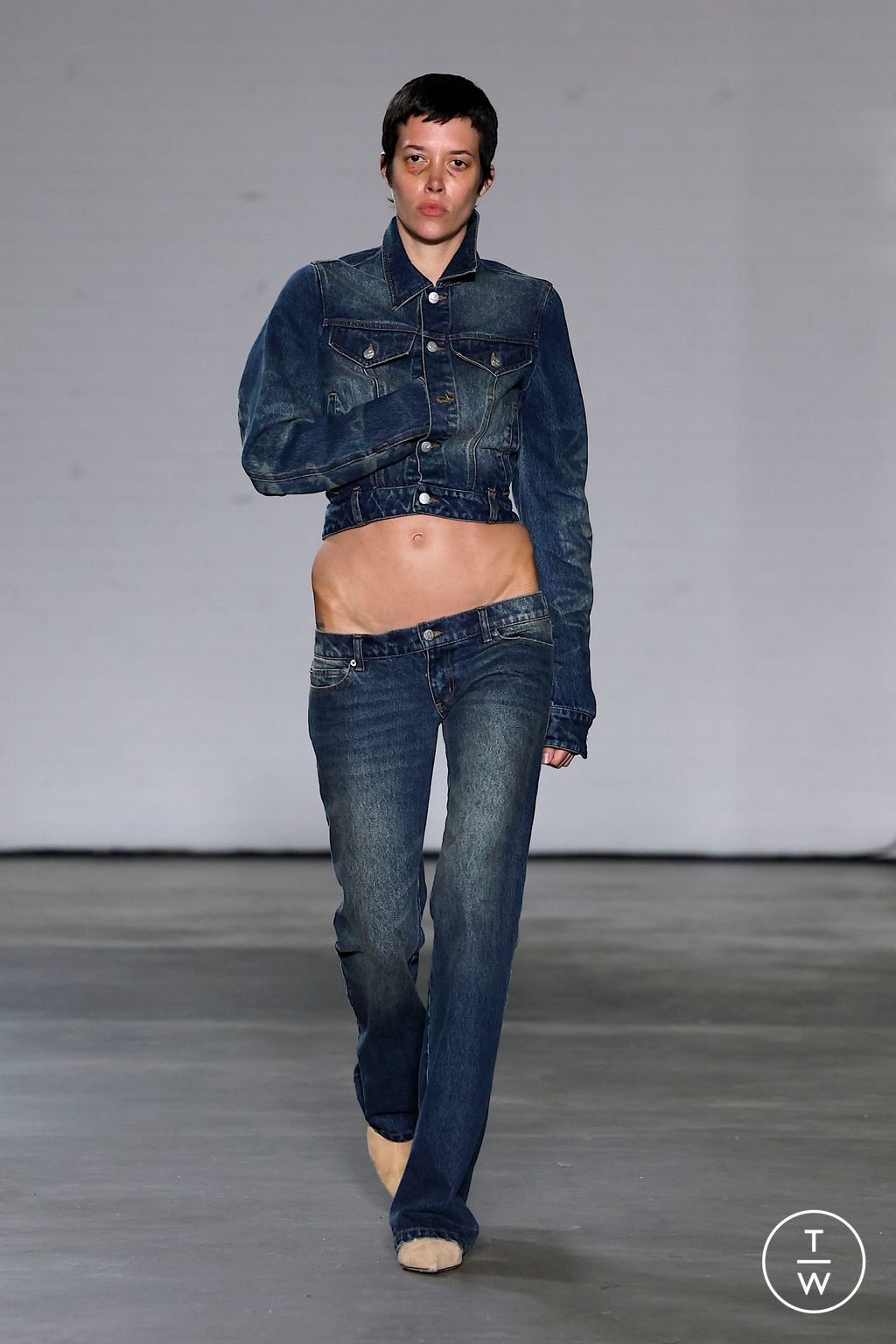 Fashion Week London Spring/Summer 2025 look 20 from the Natasha Zinko collection womenswear