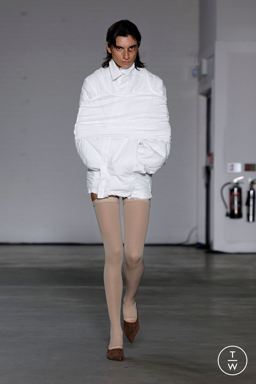 Fashion Week London Spring/Summer 2025 look 22 from the Natasha Zinko collection womenswear