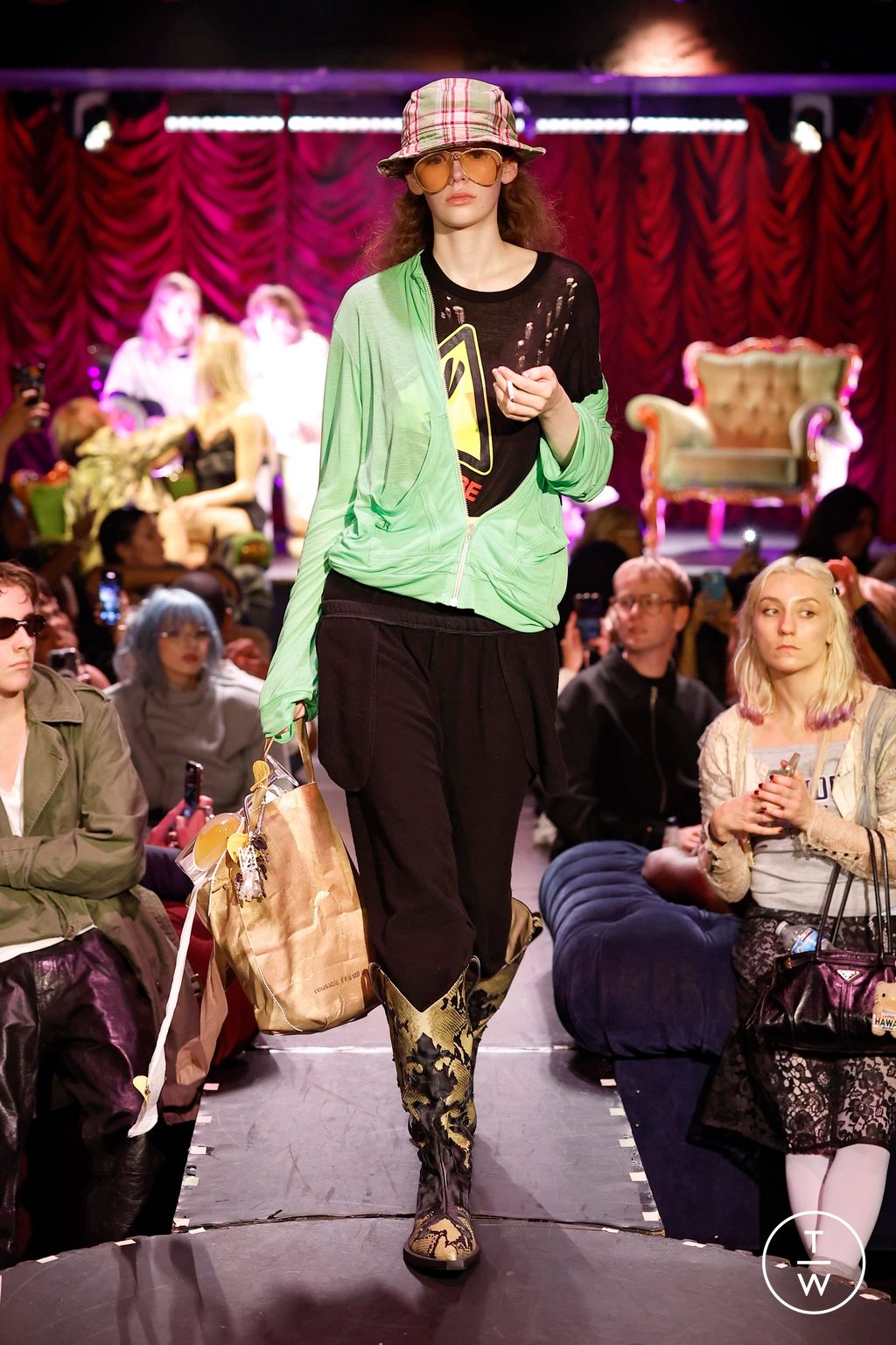 Fashion Week London Spring/Summer 2026 look 15 from the Natasha Zinko collection 女装