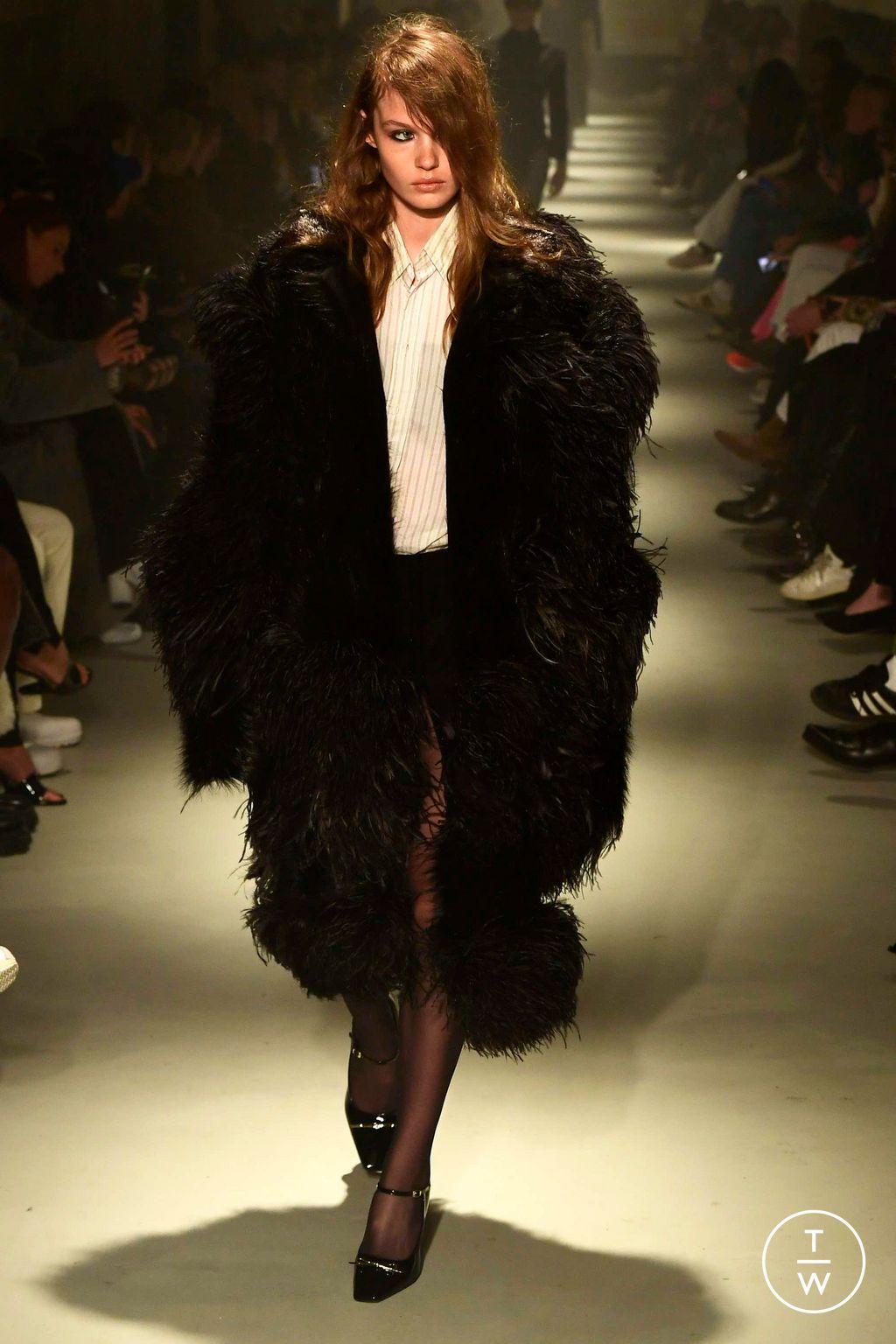 Fashion Week Milan Fall/Winter 2023 look 31 from the N°21 collection 女装