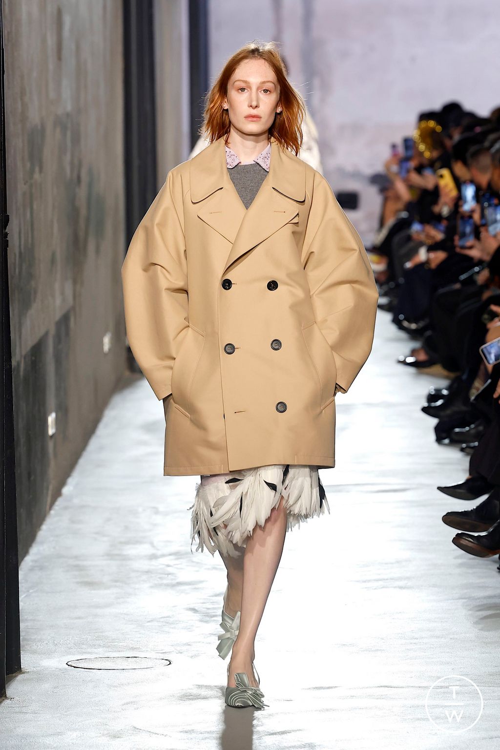 Fashion Week Milan Fall/Winter 2025 look 37 from the N°21 collection womenswear