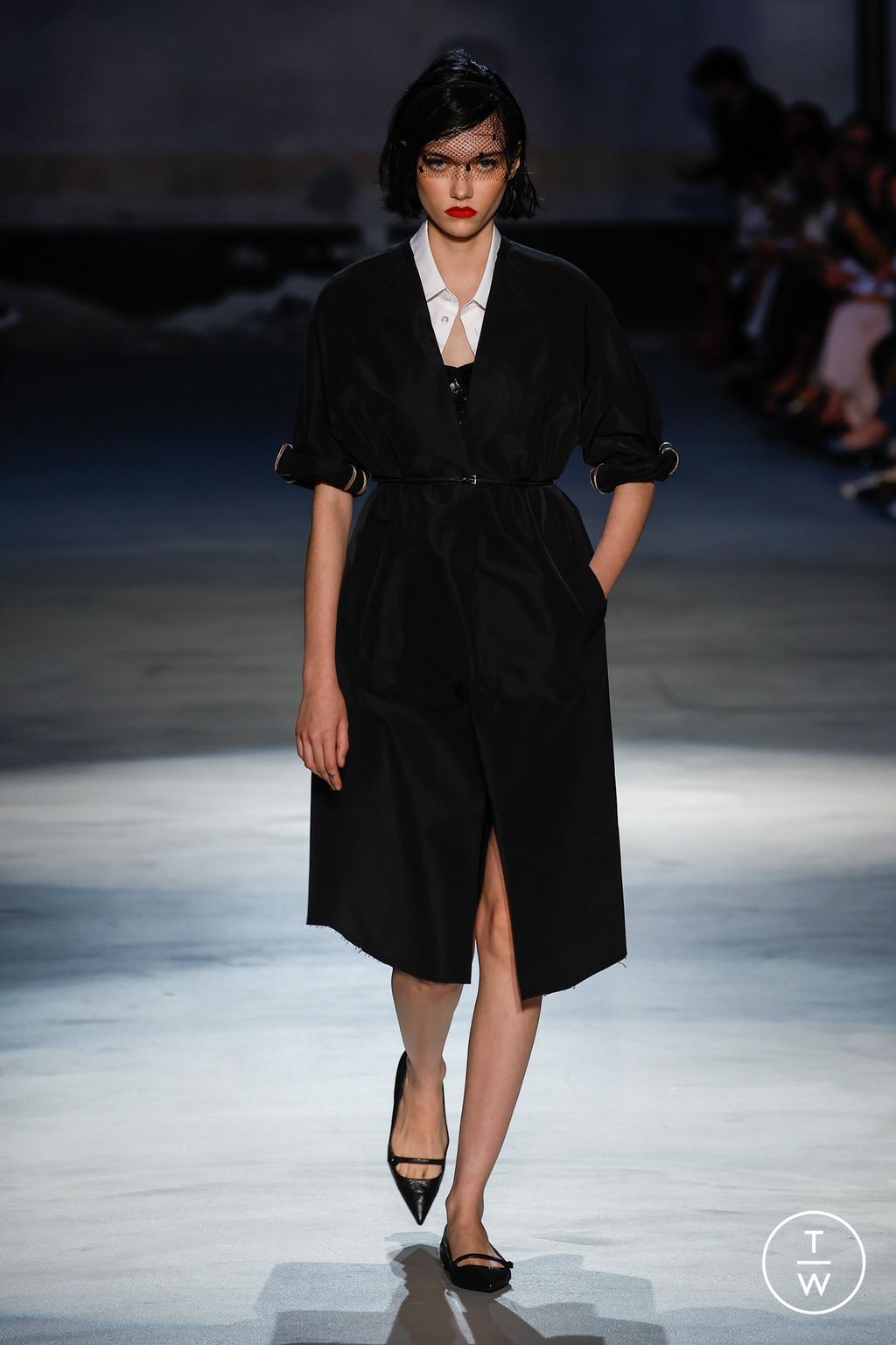 Fashion Week Milan Spring/Summer 2024 look 39 from the N°21 collection womenswear