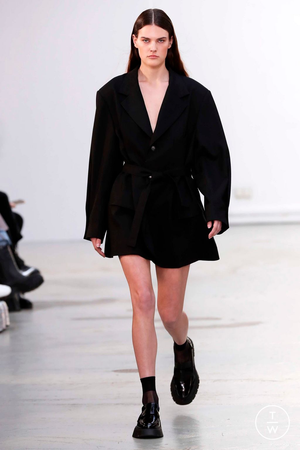 Fashion Week Paris Fall/Winter 2023 look 29 from the Nehera collection womenswear