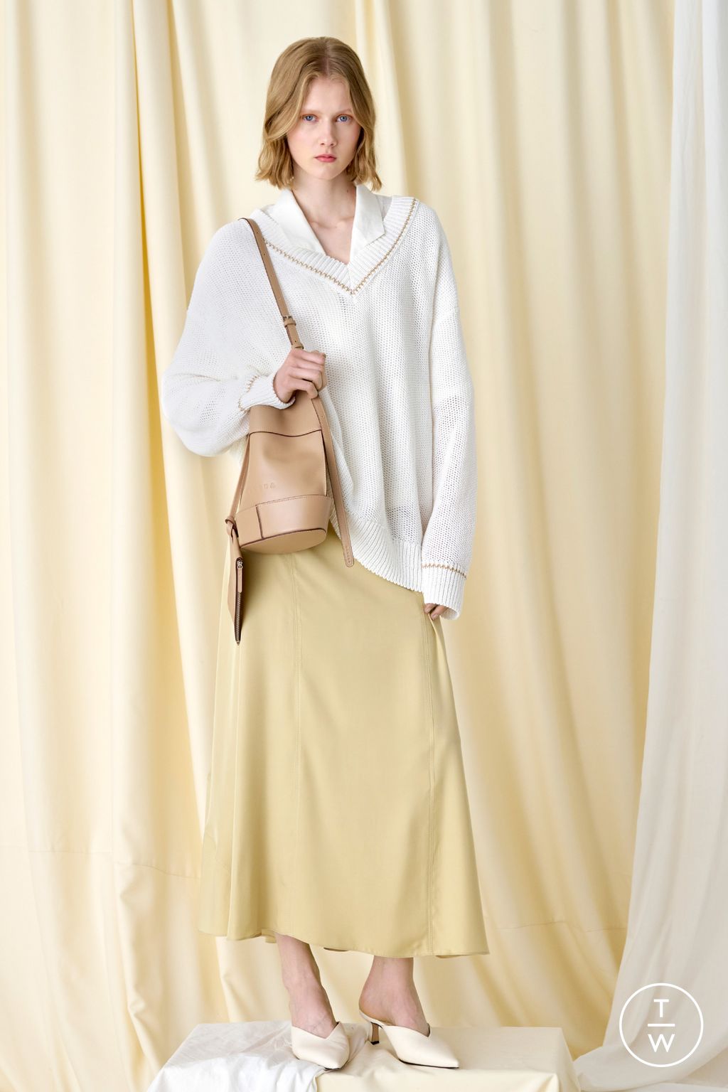Fashion Week Paris Resort 2024 look 16 de la collection Nehera womenswear