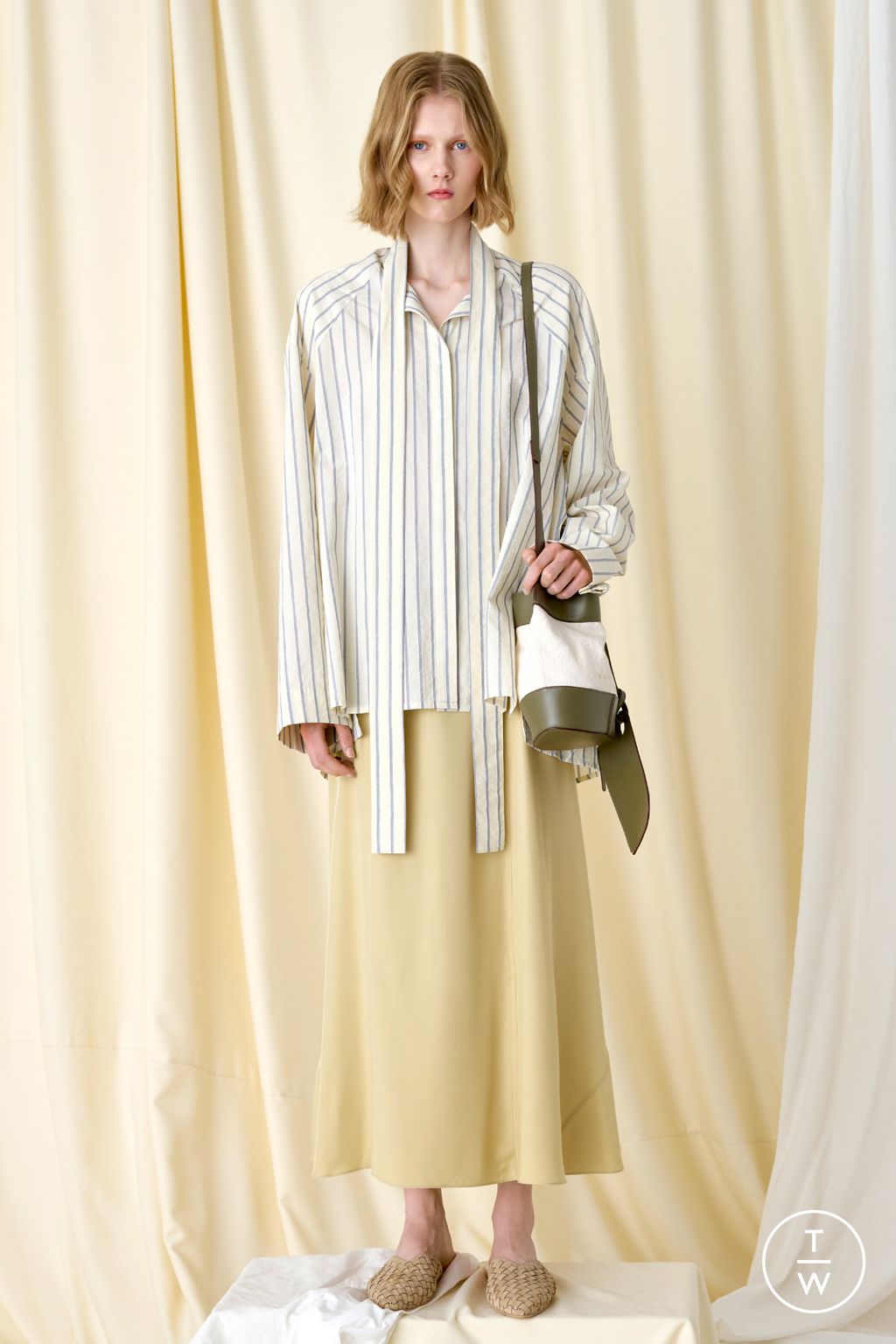 Fashion Week Paris Resort 2024 look 5 from the Nehera collection 女装