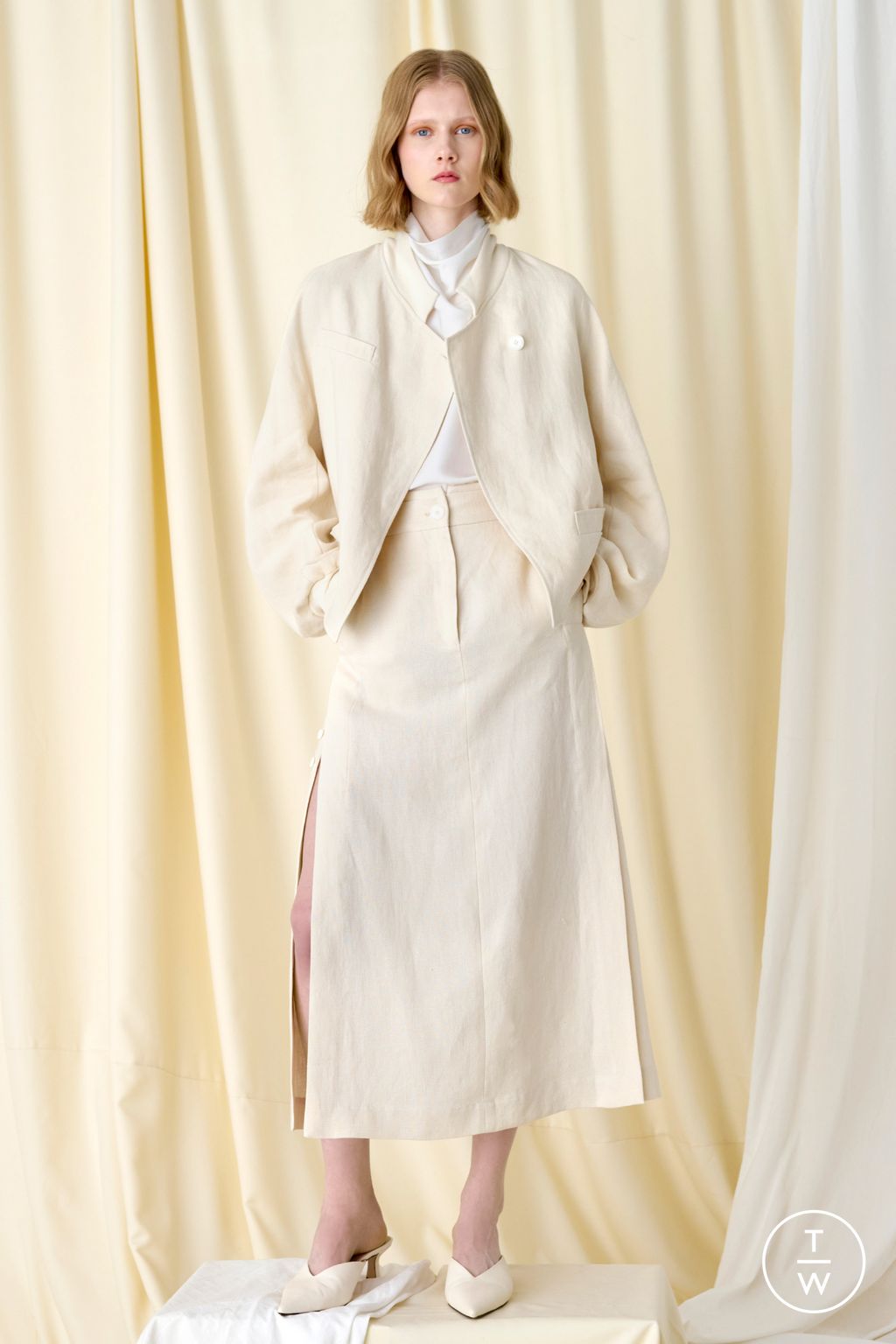 Fashion Week Paris Resort 2024 look 6 from the Nehera collection 女装