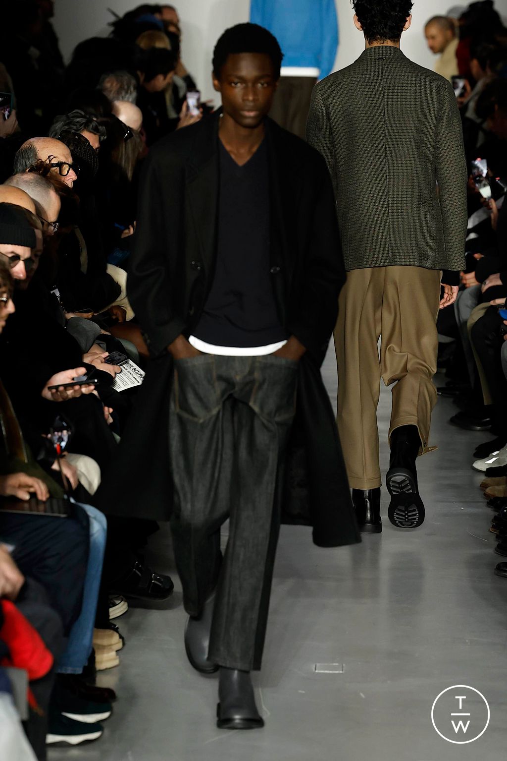 Fashion Week Milan Fall/Winter 2024 look 12 de la collection Neil Barrett menswear