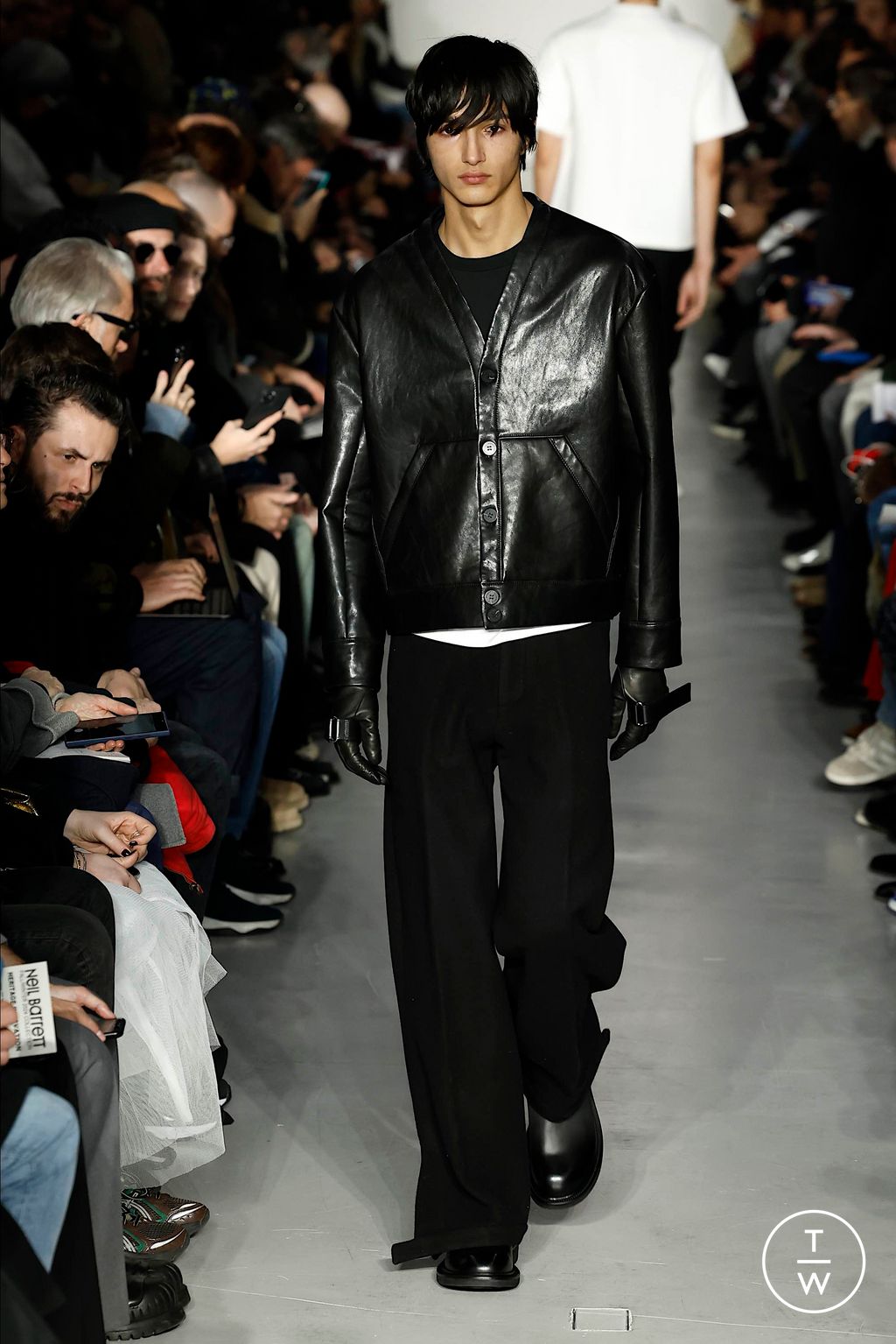 Fashion Week Milan Fall/Winter 2024 look 33 de la collection Neil Barrett menswear