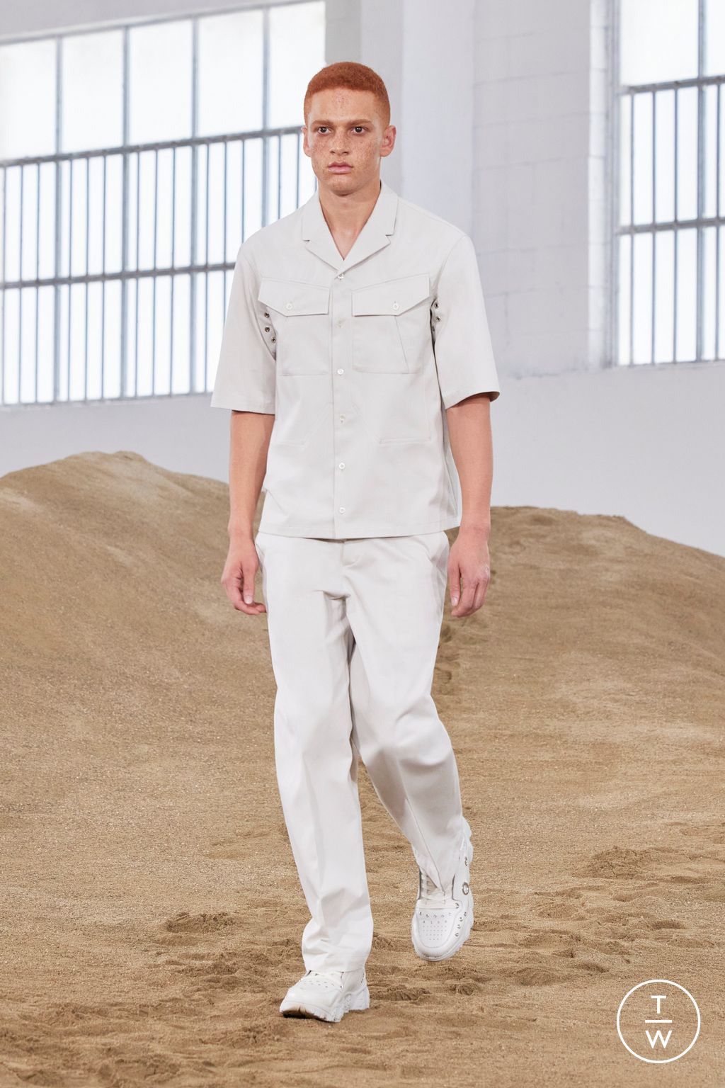 Fashion Week Milan Spring/Summer 2023 look 7 from the Neil Barrett collection 男装