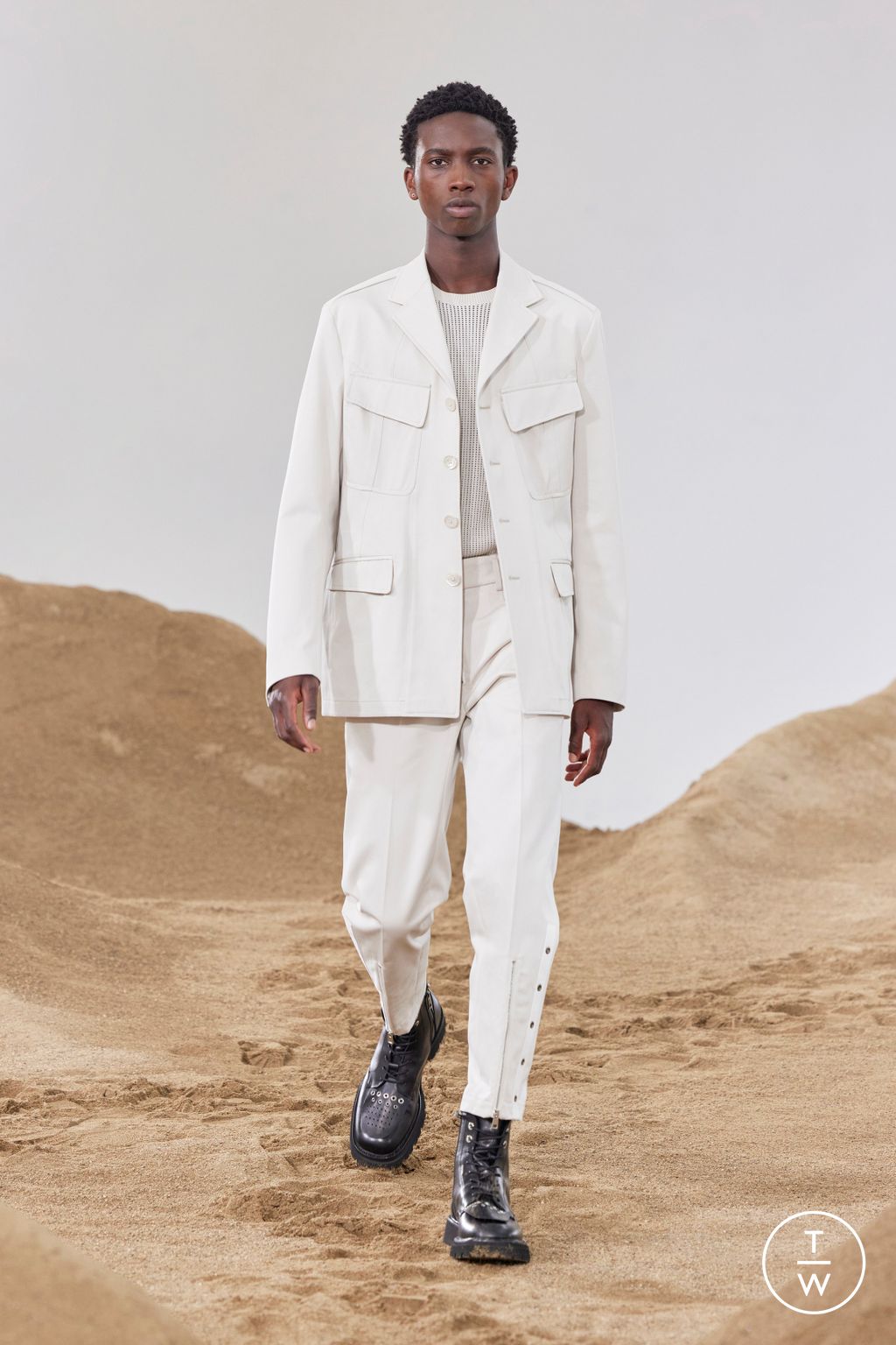 Fashion Week Milan Spring/Summer 2023 look 8 from the Neil Barrett collection 男装
