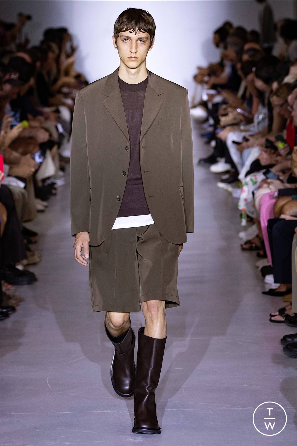 Fashion Week Milan Spring/Summer 2024 look 1 from the Neil Barrett collection menswear