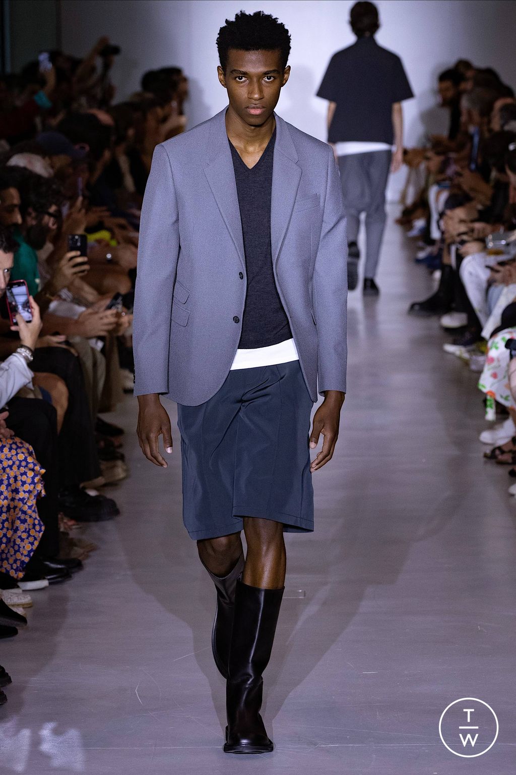 Fashion Week Milan Spring/Summer 2024 look 8 from the Neil Barrett collection 男装
