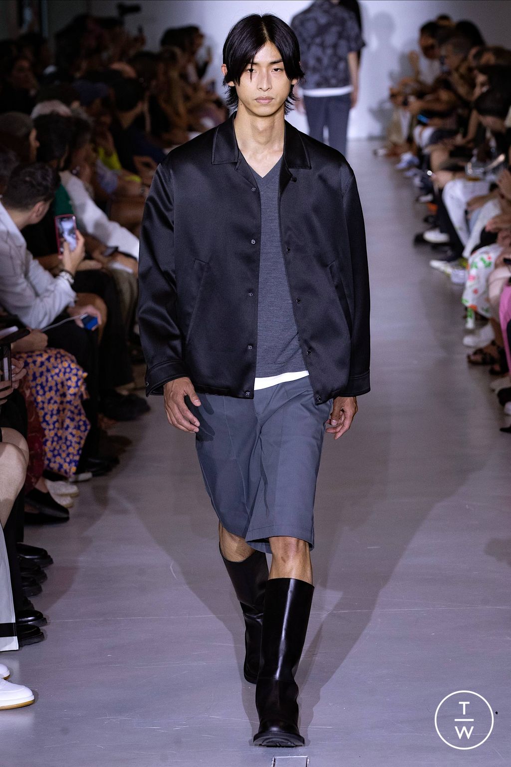 Fashion Week Milan Spring/Summer 2024 look 14 de la collection Neil Barrett menswear