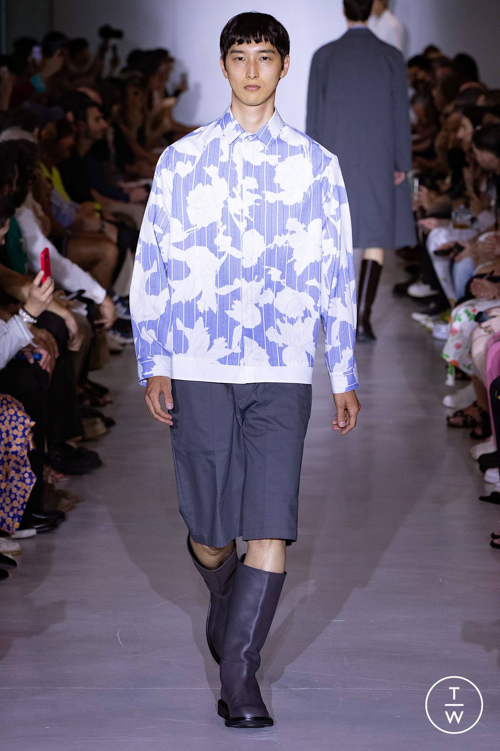 Fashion Week Milan Spring/Summer 2024 look 18 from the Neil Barrett collection menswear