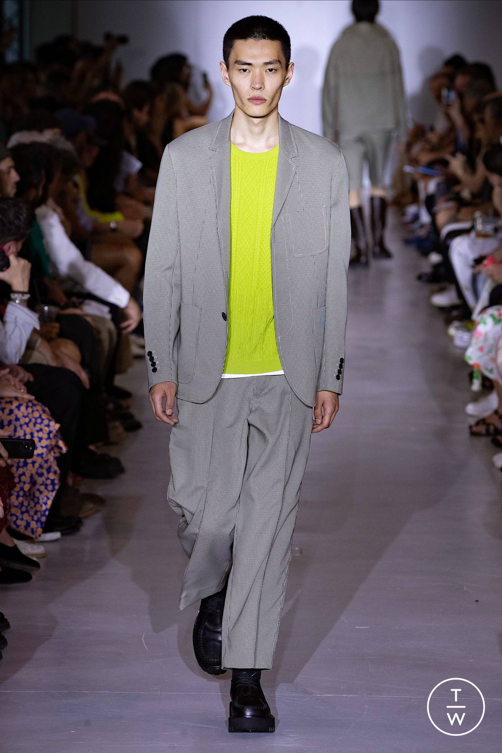Fashion Week Milan Spring/Summer 2024 look 27 from the Neil Barrett collection menswear