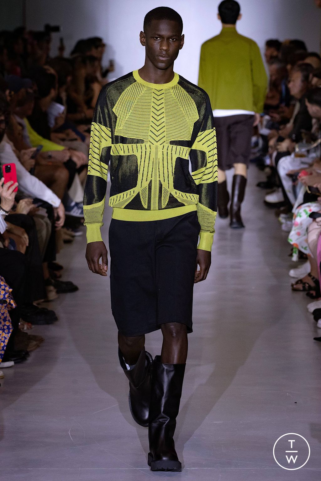 Fashion Week Milan Spring/Summer 2024 look 30 de la collection Neil Barrett menswear