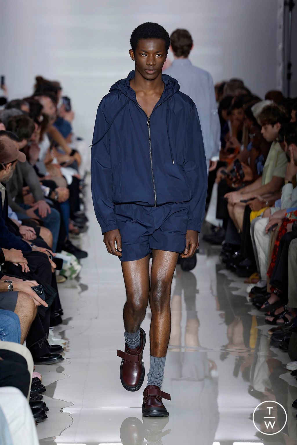 Fashion Week Milan Spring-Summer 2025 look 13 from the Neil Barrett collection 男装