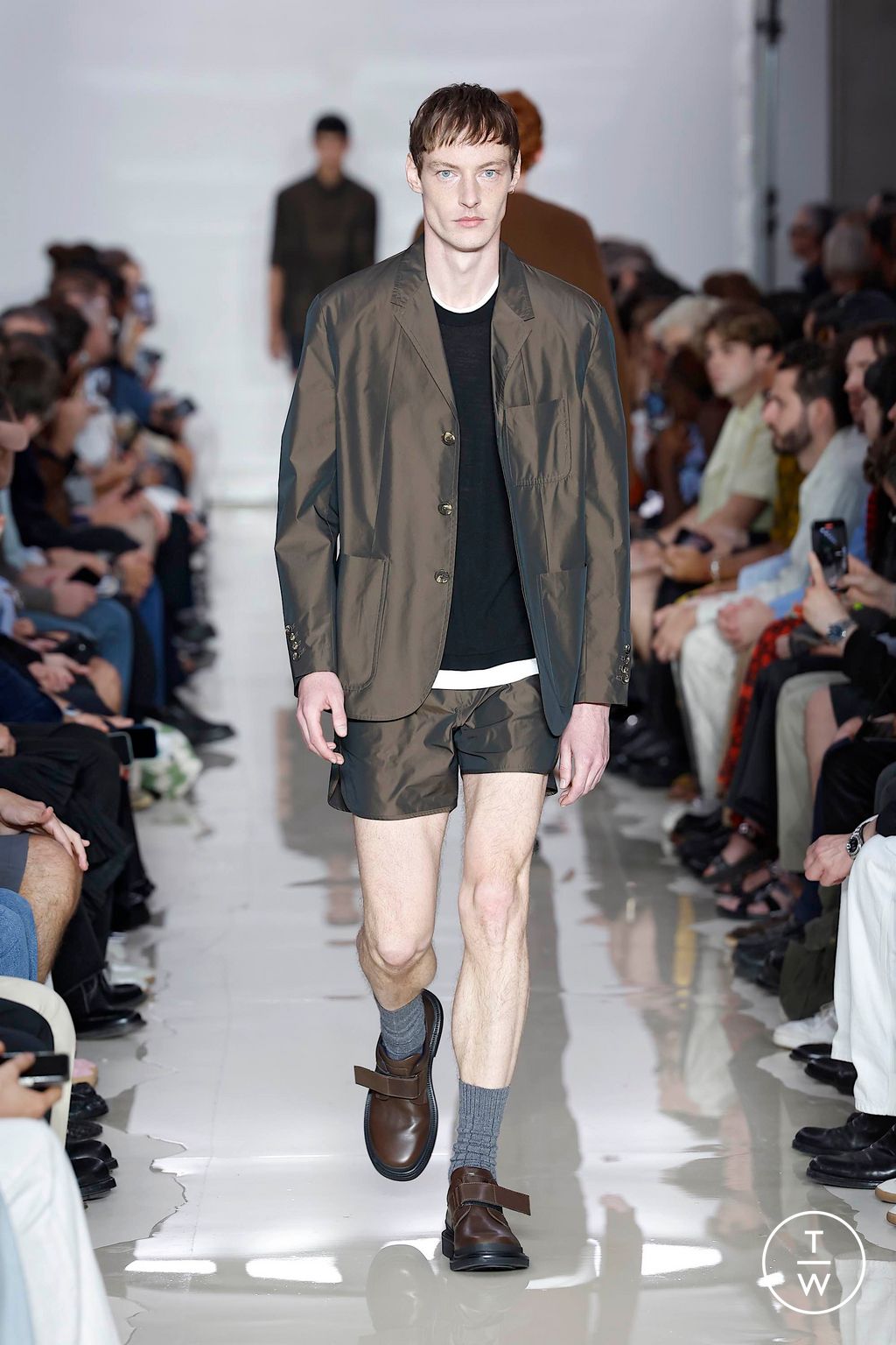 Fashion Week Milan Spring-Summer 2025 look 22 from the Neil Barrett collection menswear