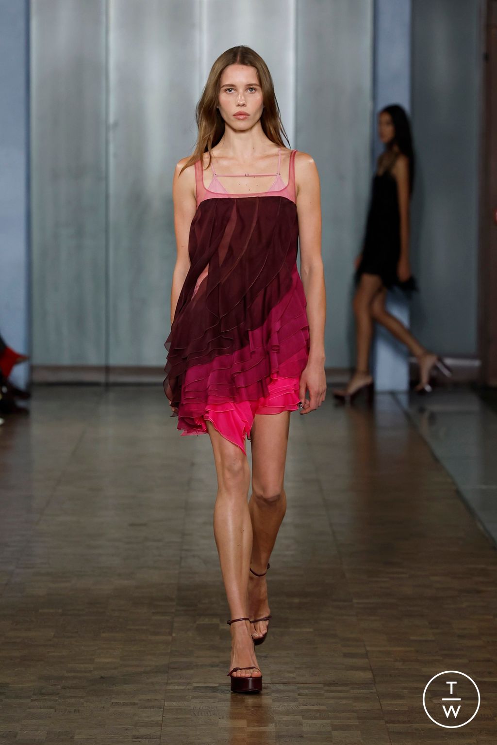 Fashion Week London Spring/Summer 2025 look 6 from the Nensi Dojaka collection womenswear