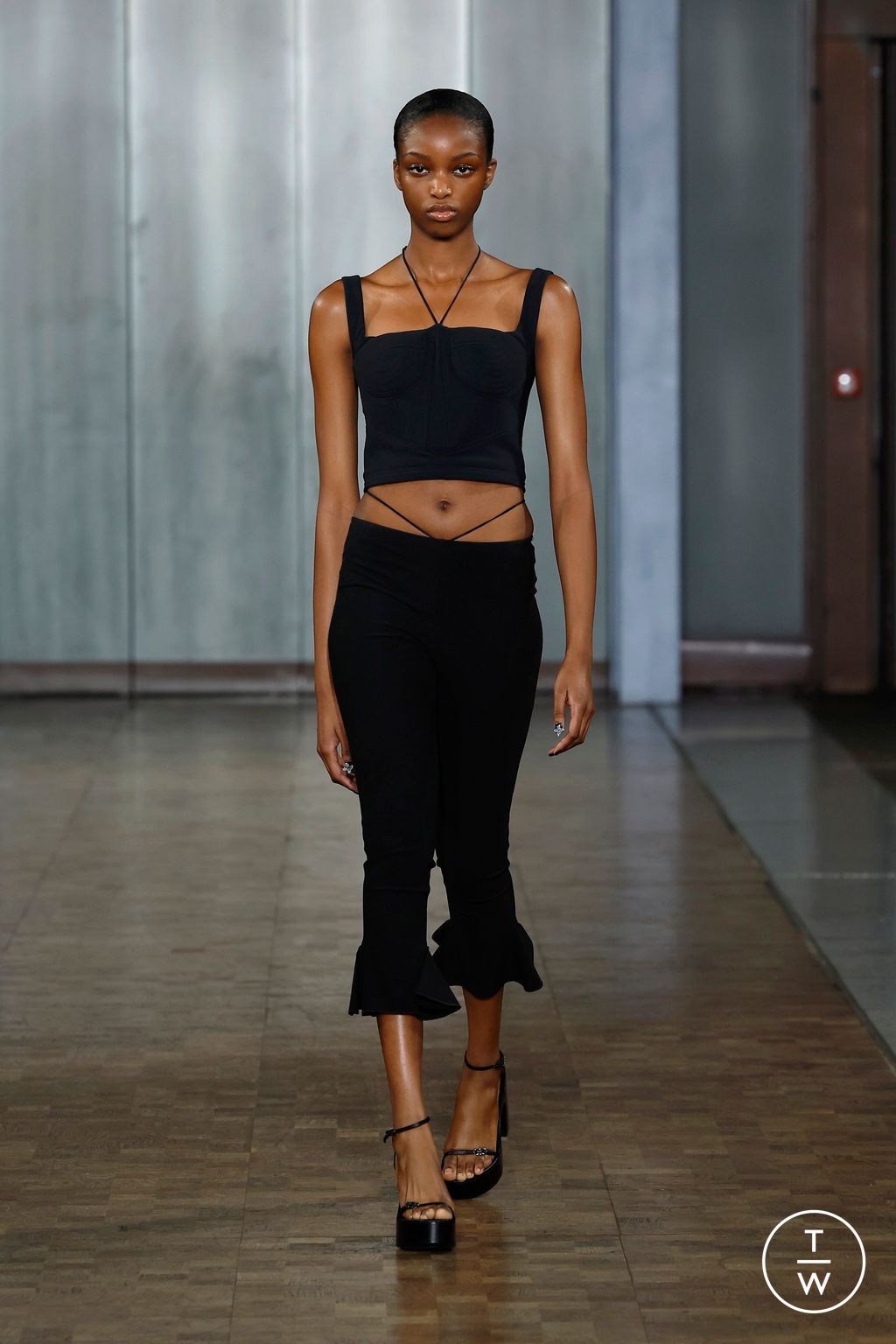 Fashion Week London Spring-Summer 2025 look 8 from the Nensi Dojaka collection womenswear