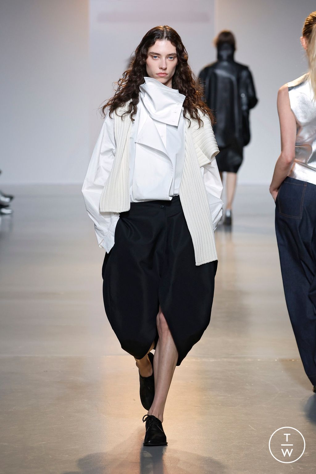 Fashion Week Paris Fall/Winter 2026 look 3 from the Niccolò Pasqualetti collection womenswear