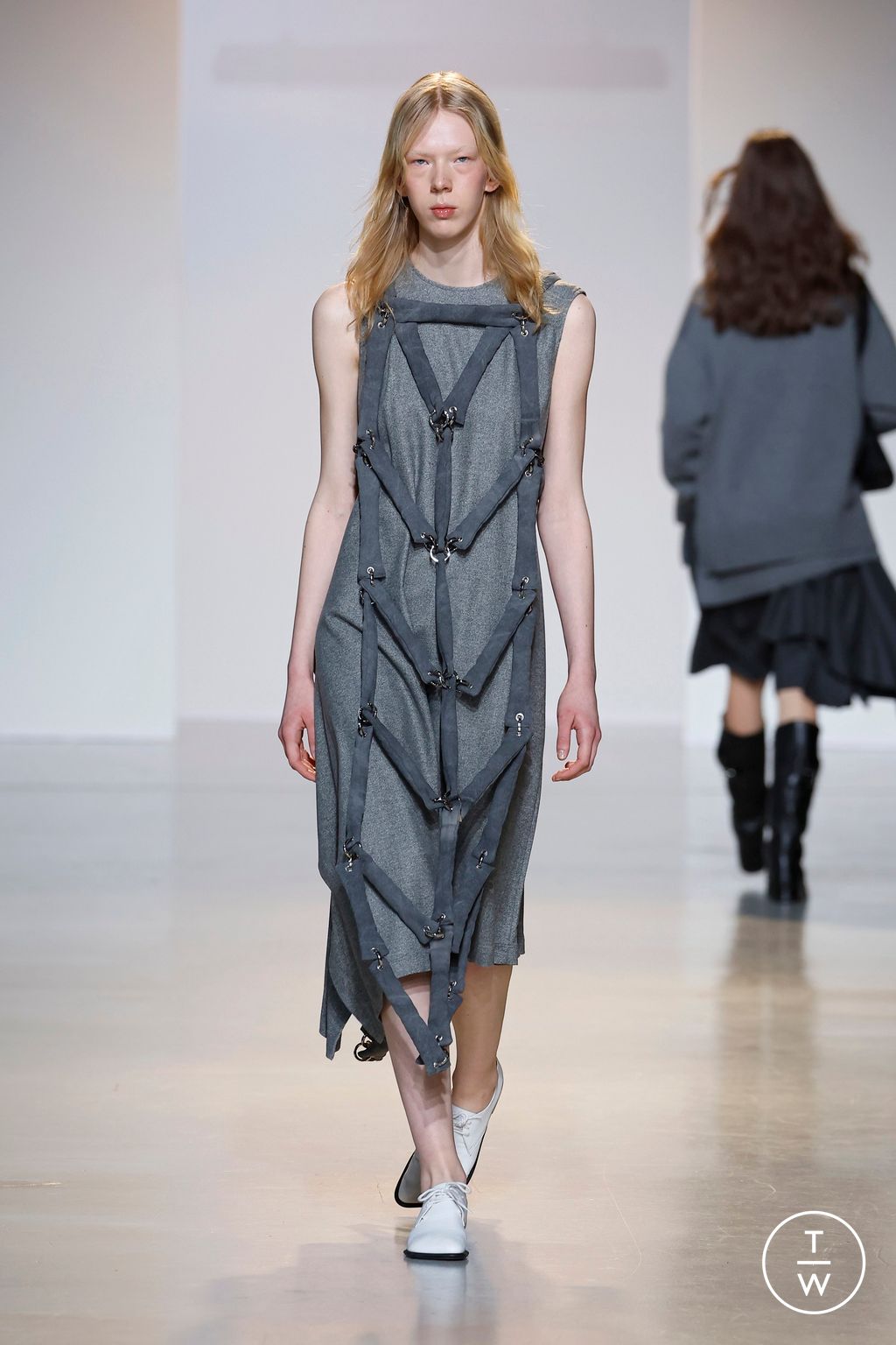 Fashion Week Paris Fall/Winter 2026 look 26 from the Niccolò Pasqualetti collection womenswear