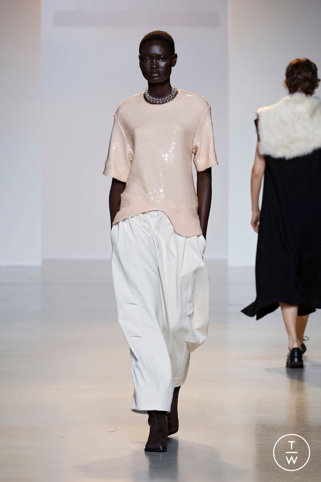 Fashion Week Paris Fall/Winter 2026 look 37 from the Niccolò Pasqualetti collection womenswear