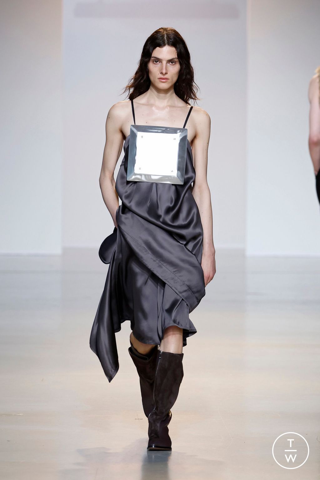 Fashion Week Paris Fall/Winter 2026 look 43 from the Niccolò Pasqualetti collection womenswear