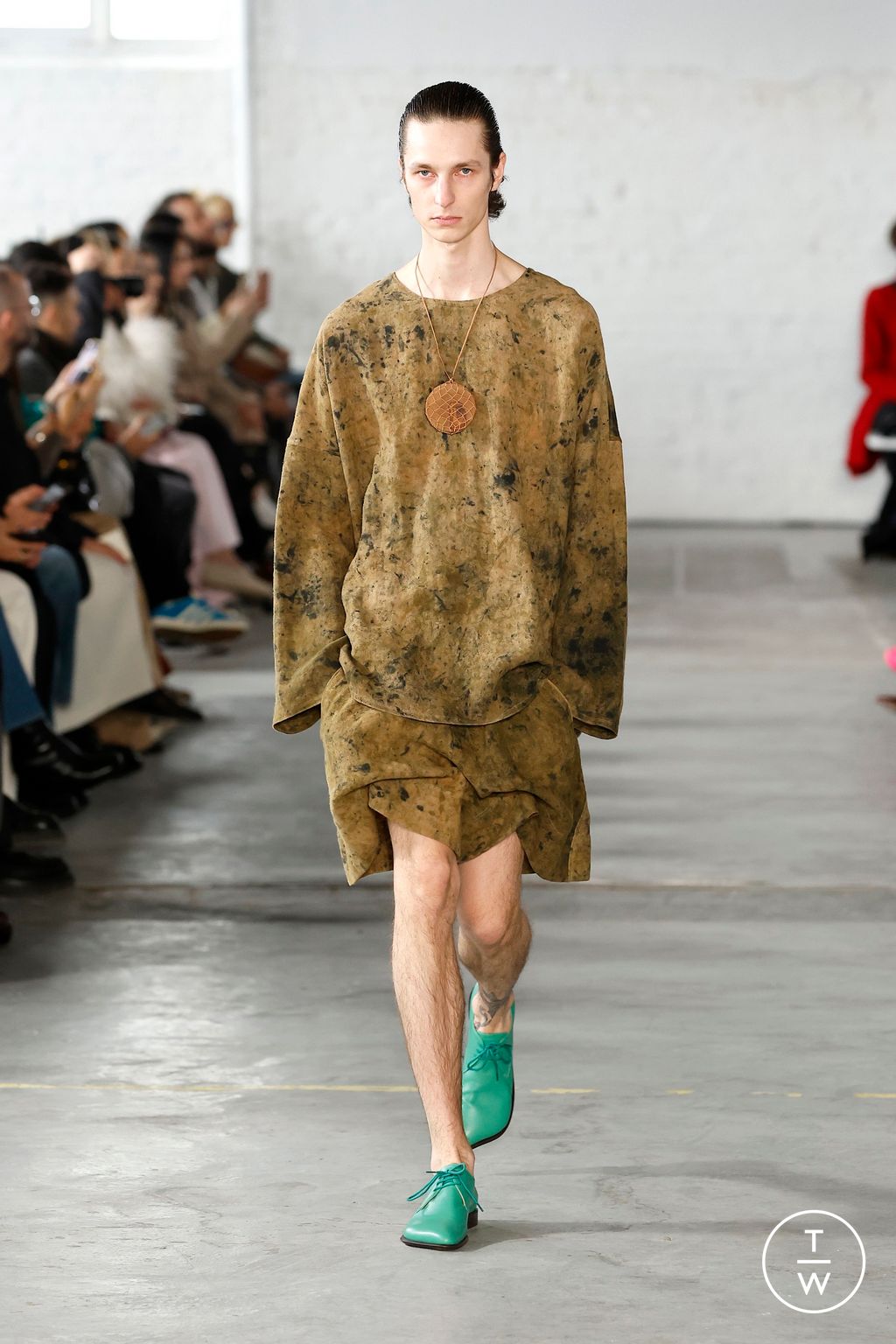 Fashion Week Paris Spring/Summer 2025 look 9 from the Niccolò Pasqualetti collection 女装