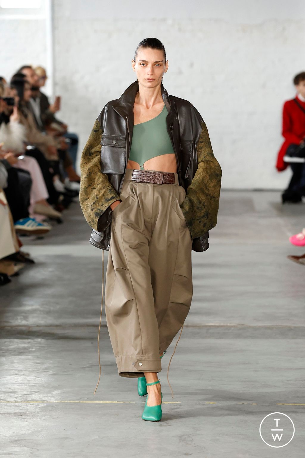 Fashion Week Paris Spring-Summer 2025 look 10 from the Niccolò Pasqualetti collection womenswear