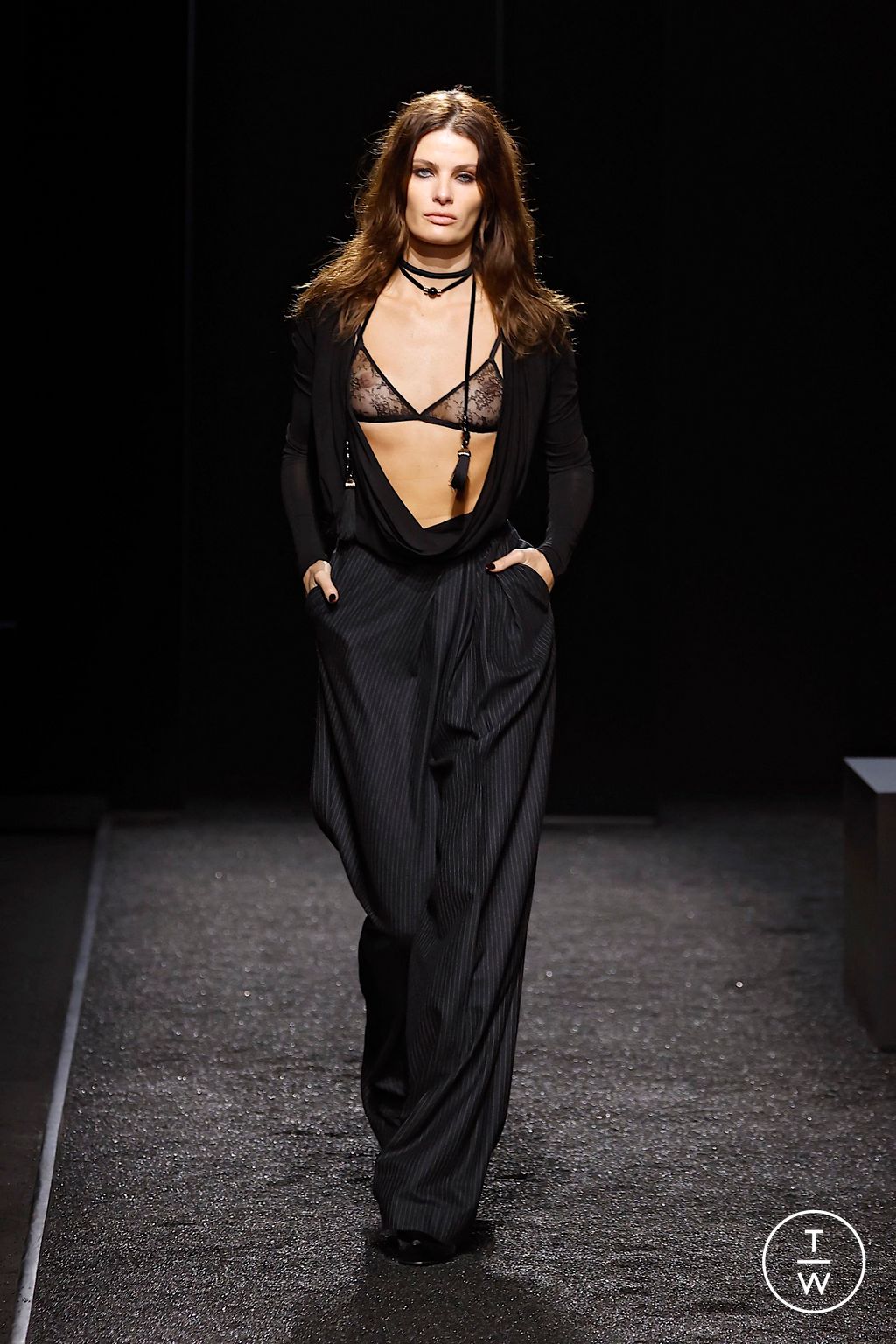 Fashion Week Paris Fall/Winter 2025 look 3 from the Nina Ricci collection womenswear