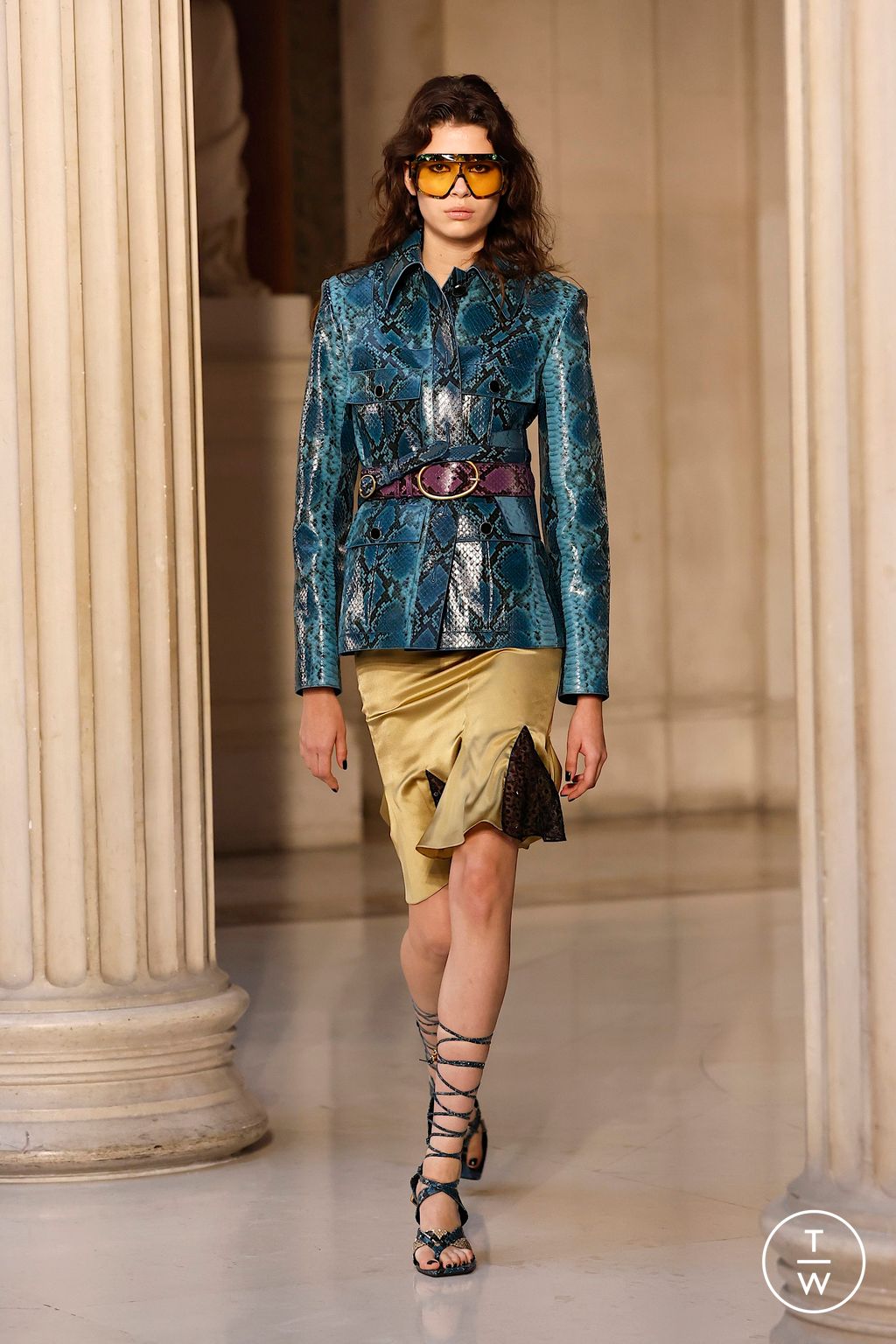 Fashion Week Paris Spring/Summer 2026 look 12 from the Nina Ricci collection womenswear