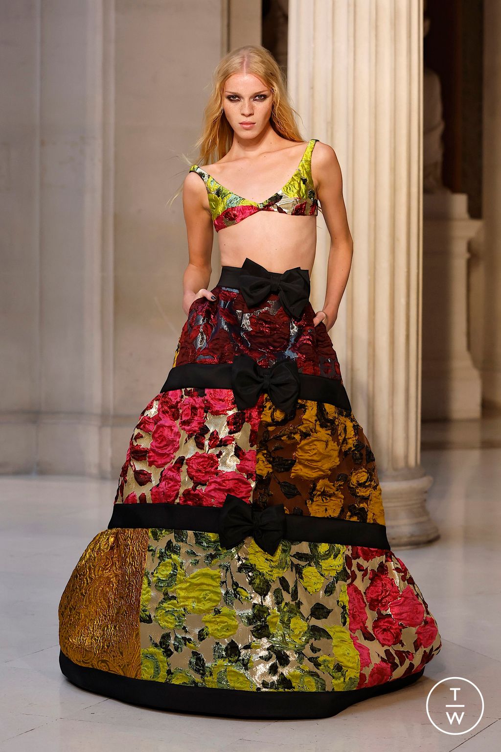 Fashion Week Paris Spring/Summer 2026 look 34 from the Nina Ricci collection womenswear