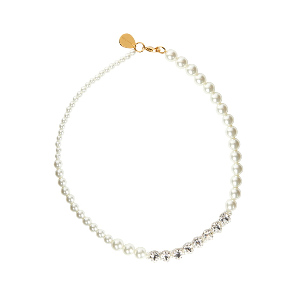 Fashion Week London Spring/Summer 2022 look 46 from the Simone Rocha collection womenswear accessories