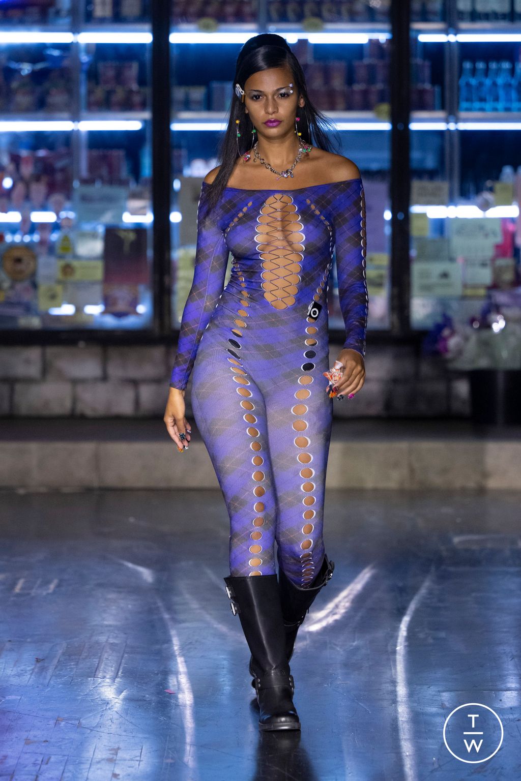 Fashion Week London Fall/Winter 2024 look 21 de la collection Sinead Gorey womenswear