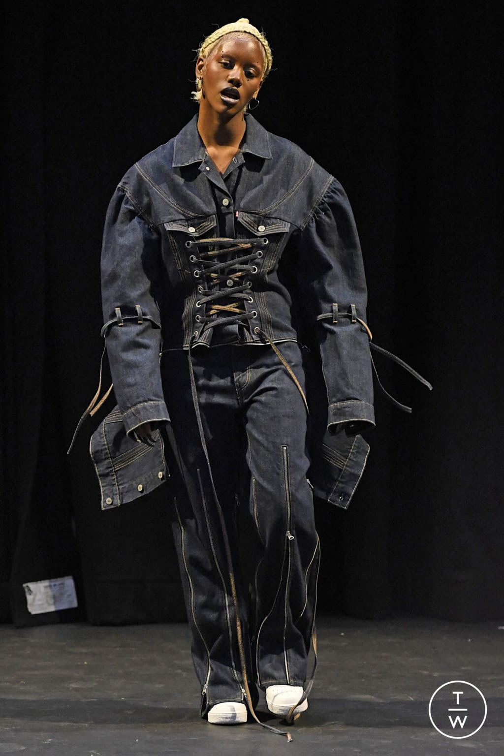 Louis Vuitton FW22 menswear #12 - Tagwalk: The Fashion Search Engine