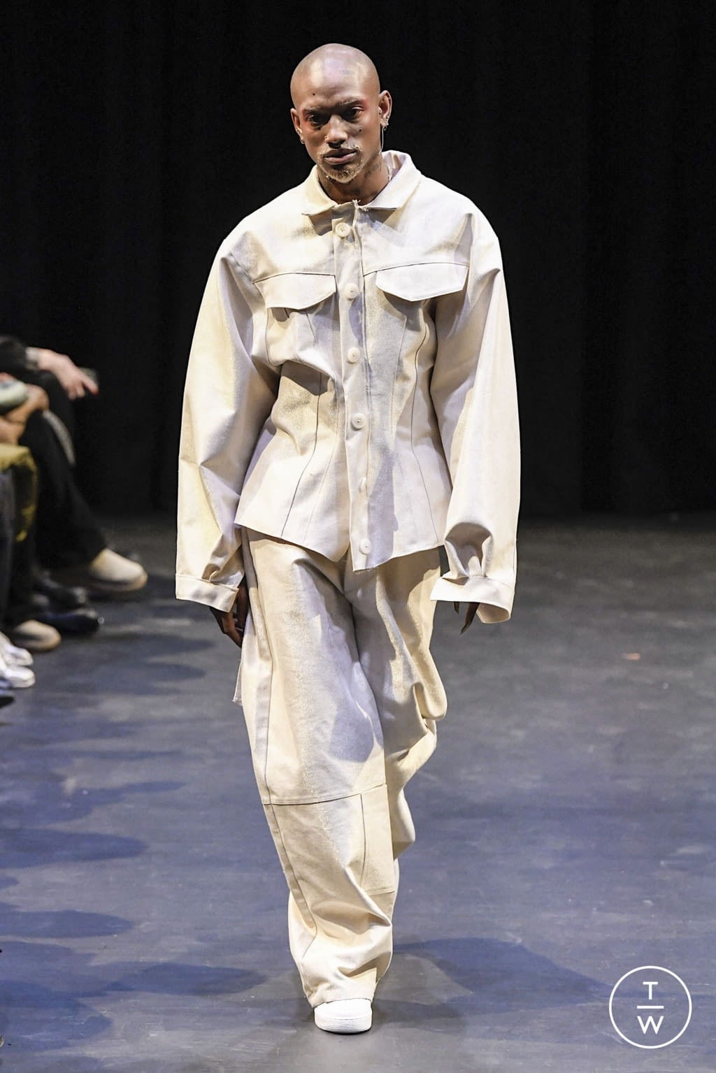 Fashion Week New York Fall/Winter 2022 look 37 from the No Sesso collection womenswear