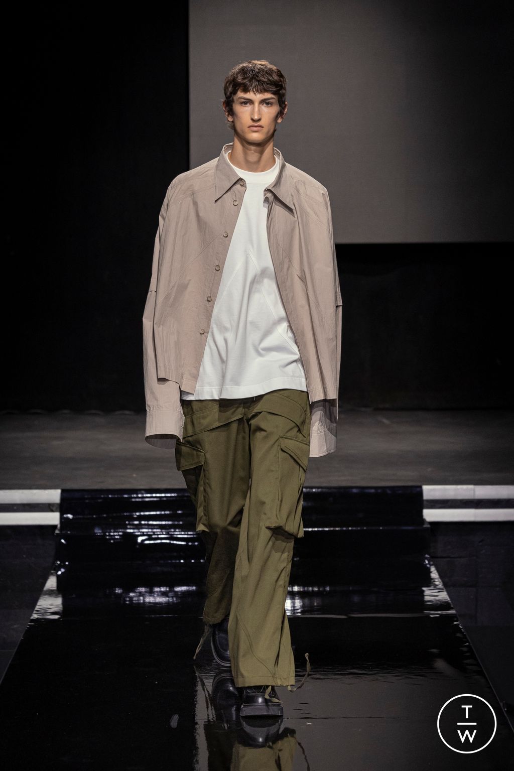 Fashion Week Paris Spring-Summer 2025 look 39 from the Saudi 100 collection menswear