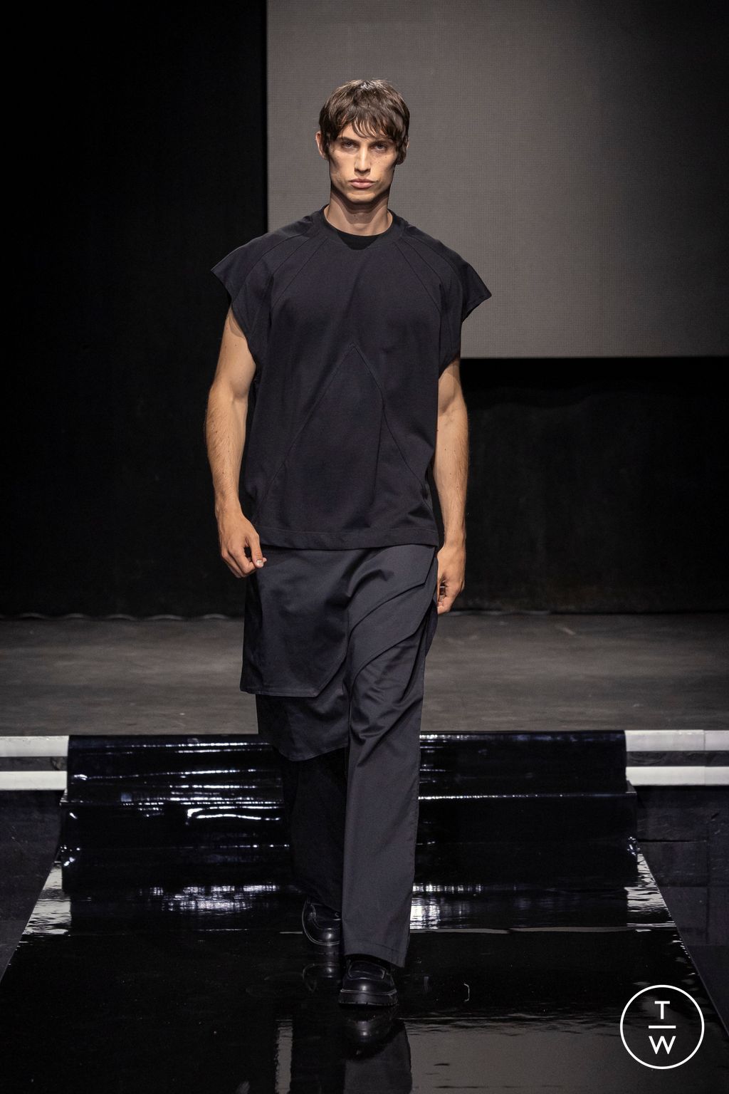 Fashion Week Paris Spring-Summer 2025 look 41 from the Saudi 100 collection menswear