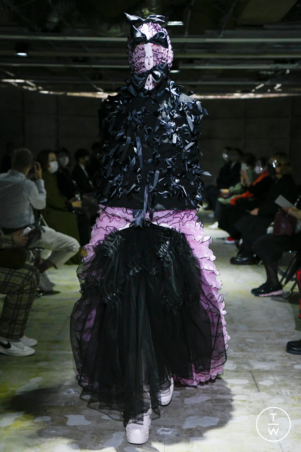 Fashion Week Paris Spring/Summer 2021 look 11 de la collection Noir Kei Ninomiya womenswear