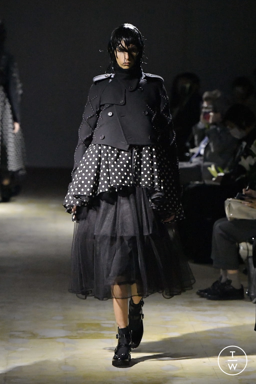 Fashion Week Paris Fall/Winter 2021 look 19 de la collection Noir Kei Ninomiya womenswear