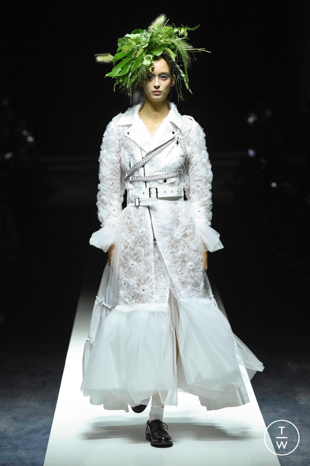 Fashion Week Paris Spring/Summer 2020 look 14 from the Noir Kei Ninomiya collection womenswear